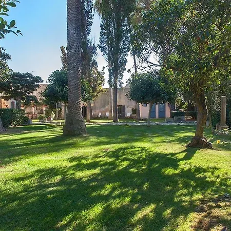 Hotel De Pietro 3*