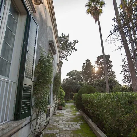 Hotel De Pietro 3*