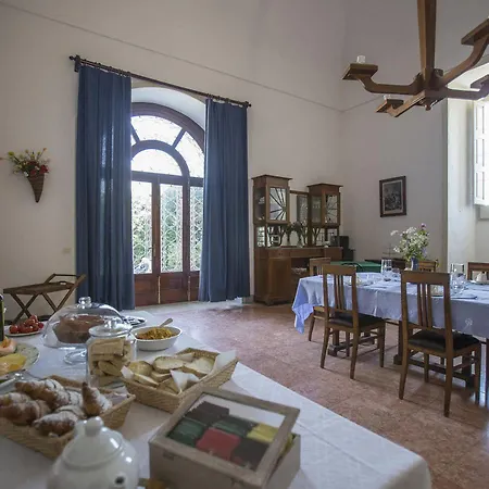 Hotel De Pietro 3*